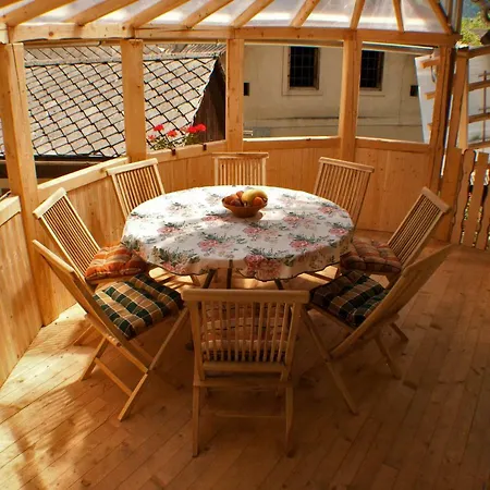 アパート Torkar ブレッド