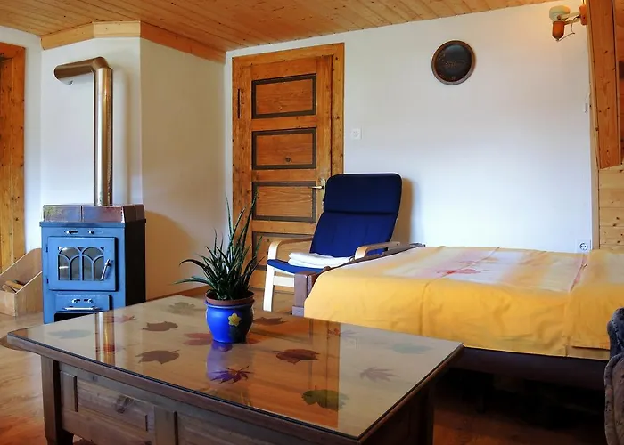 图尔卡尔公寓 *